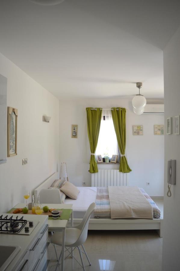 Apartments Villa Alba II Porec Exterior photo